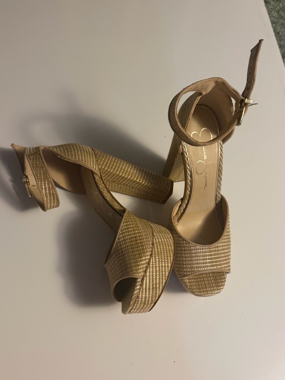 Jessica Simpson Tan Woven Straw Platform Sandals- Size 7